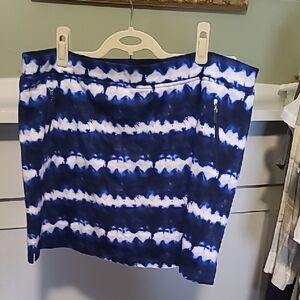 FLAH SALE through 12/16 - Jones New York Blue and White Tie-Dye Skort
